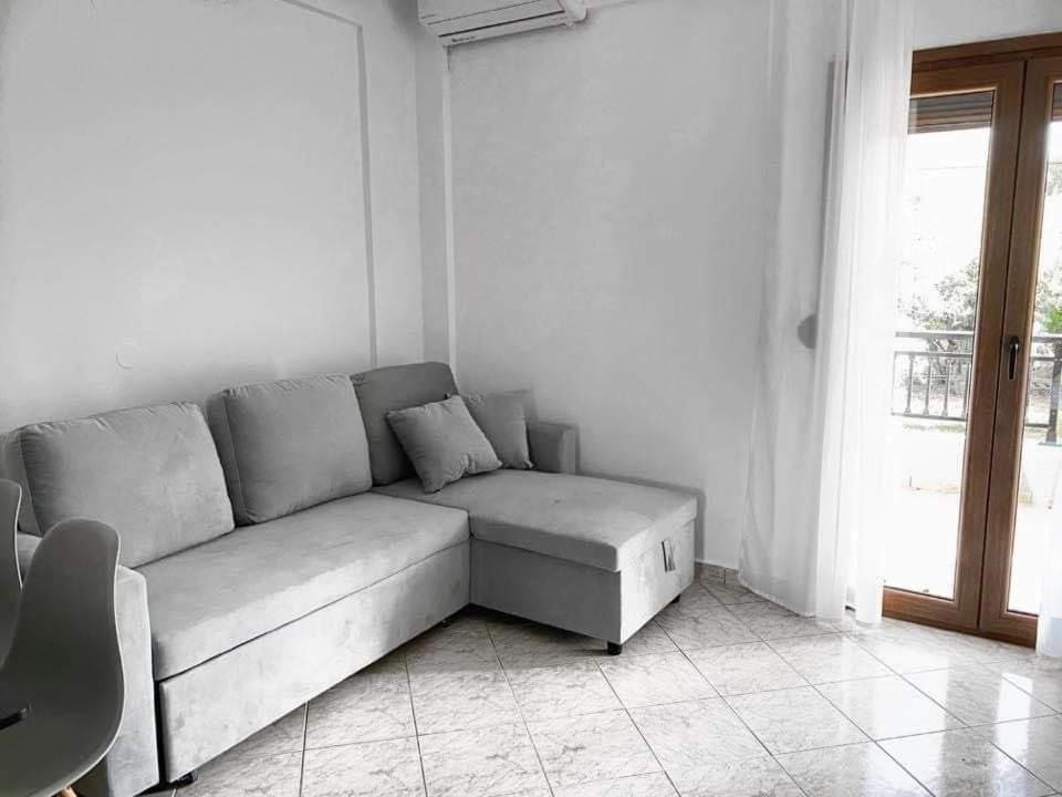 Chris Apartment Vasiliki Exterior foto
